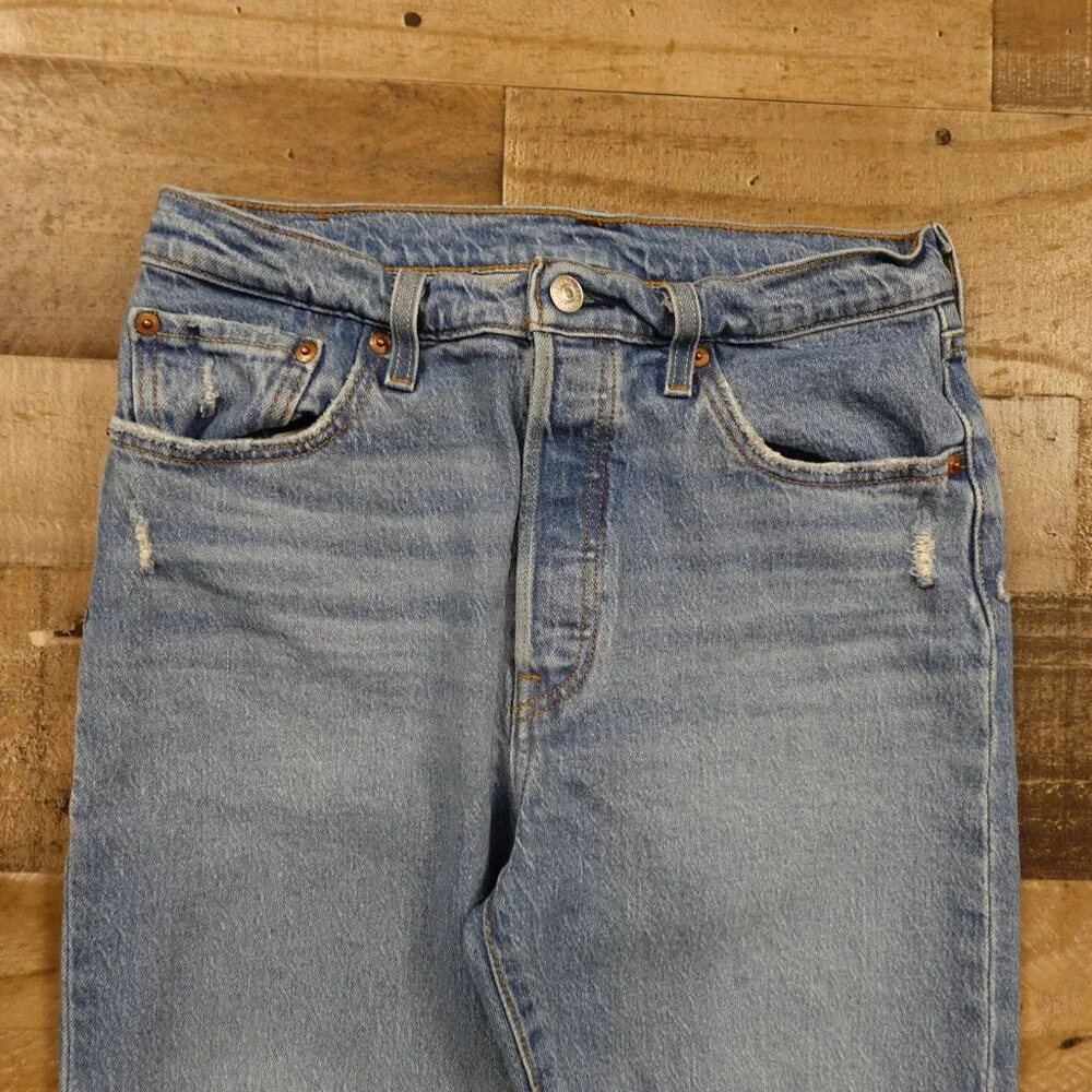 Levi’s 501 Original Fit Jeans Men’s W29 L30 Light‎ Wash Button Fly Denim